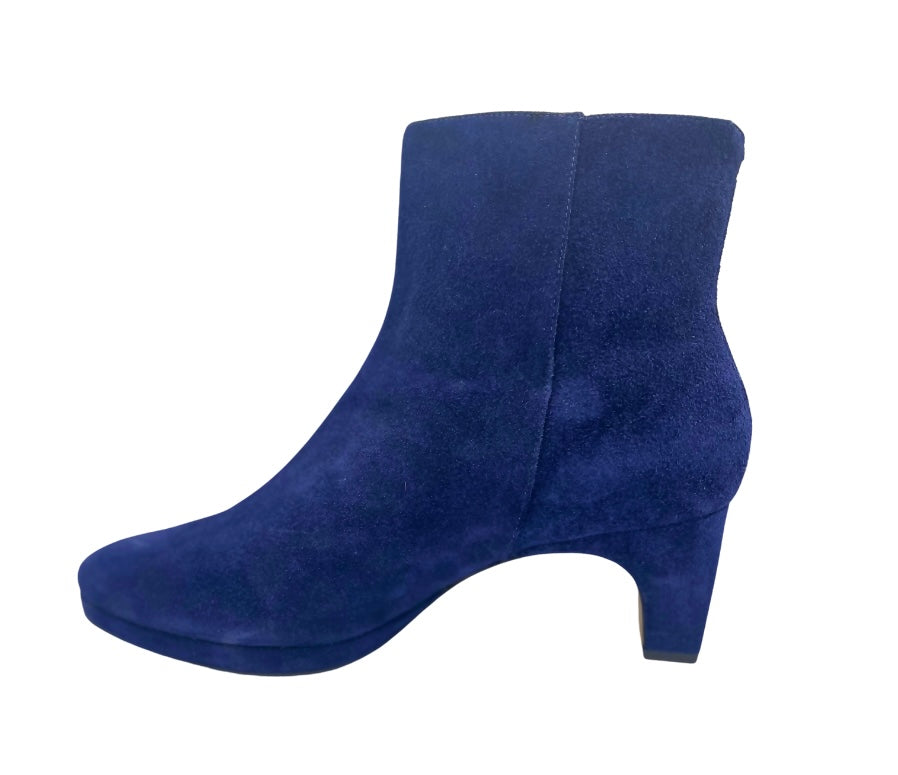 Navy blue shop flat booties